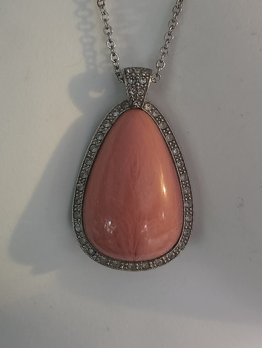 Avon Pale Fire Collection Faux Coral Pink & Rhinestone Teardrop Pendant Necklace